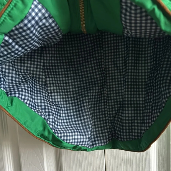 Crown & Ivy Kelly Green Icon Vest S - Picture 4 of 7